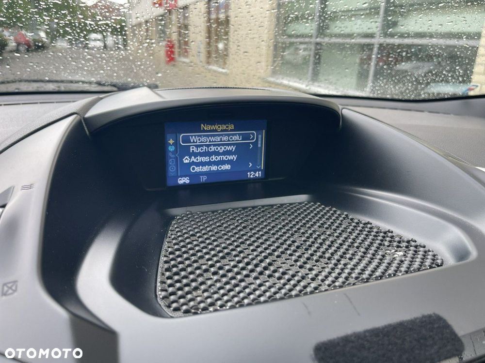 Ford Kuga - 33