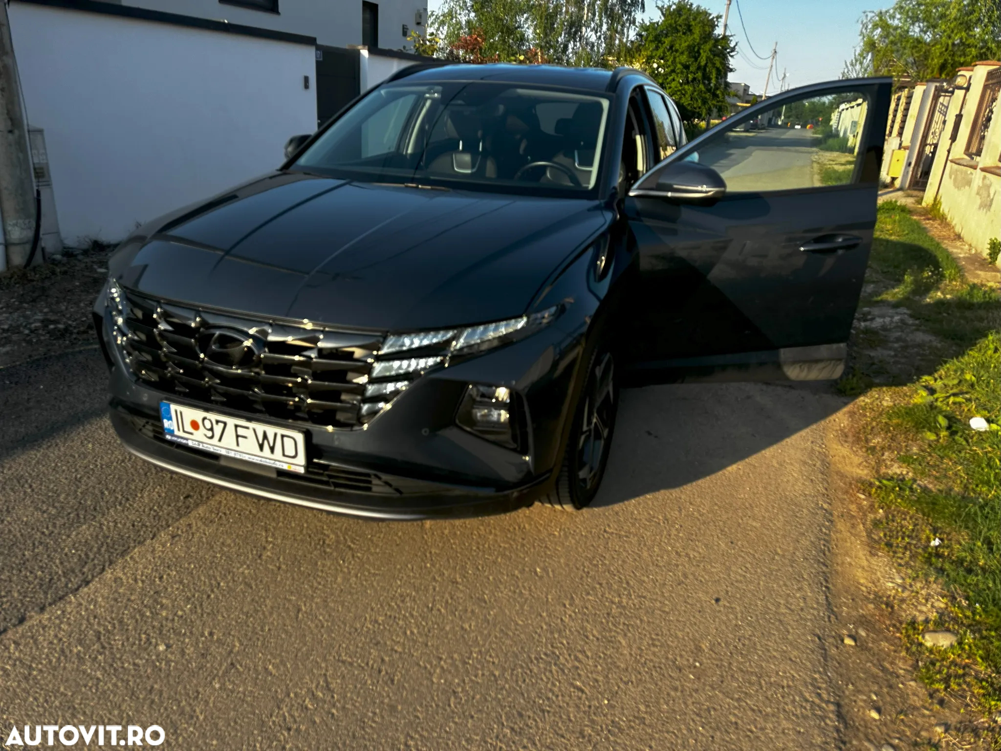 Hyundai Tucson HEV 1.6 l 230 CP 4WD 6AT Premium - 2