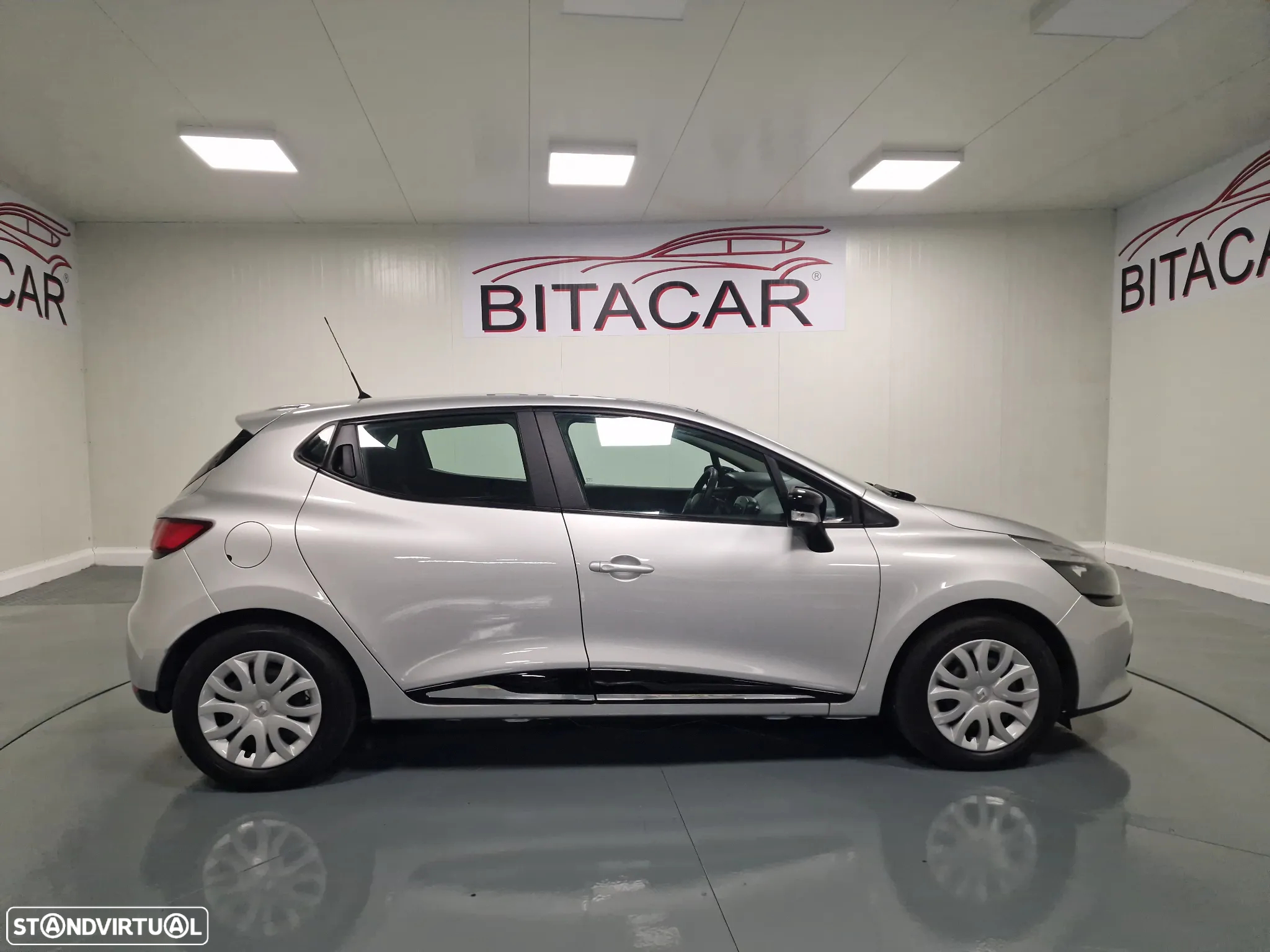 Renault Clio 1.5 dCi Confort - 27