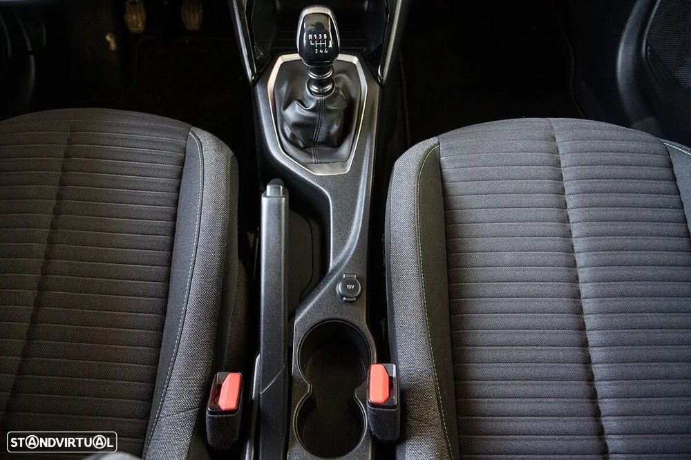 Peugeot 208 1.2 PureTech Active Pack - 54