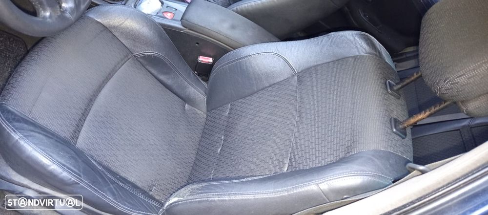 Renault Laguna Break 1.9 dCi Privilège - 5