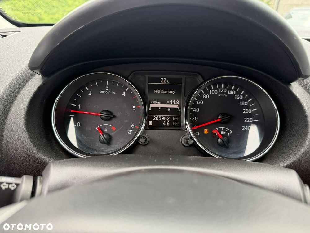 Nissan Qashqai+2 2.0 dCi DPF tekna - 26