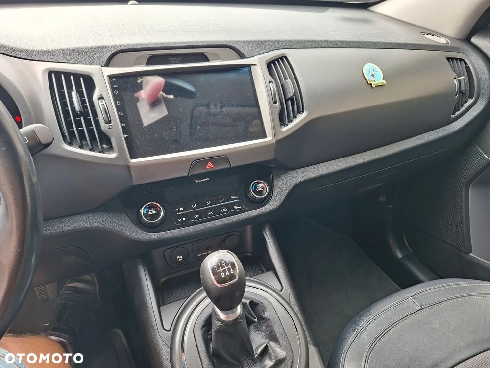 Kia Sportage 2.0 CRDI L - 9