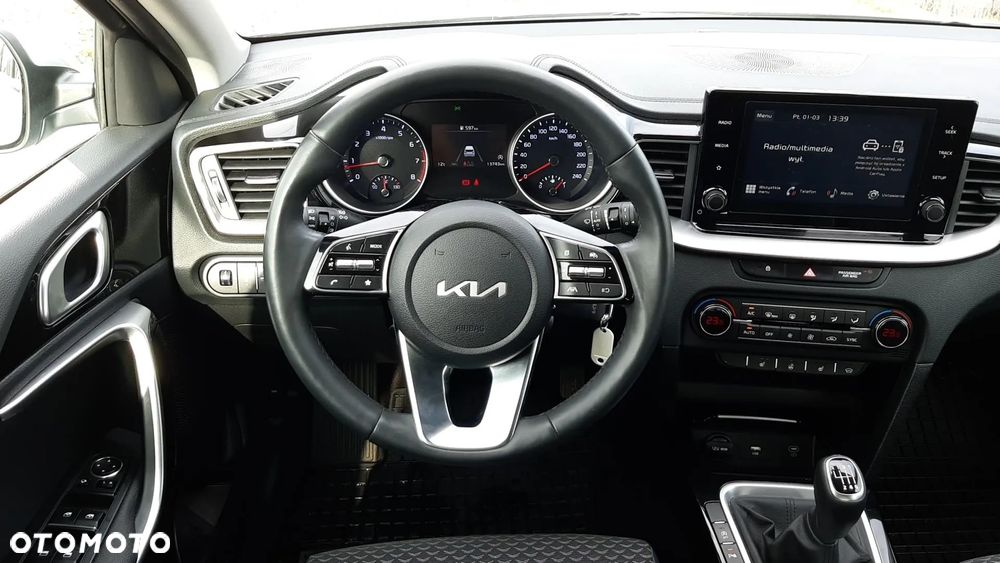 Kia Ceed 1.5 T-GDI L - 13