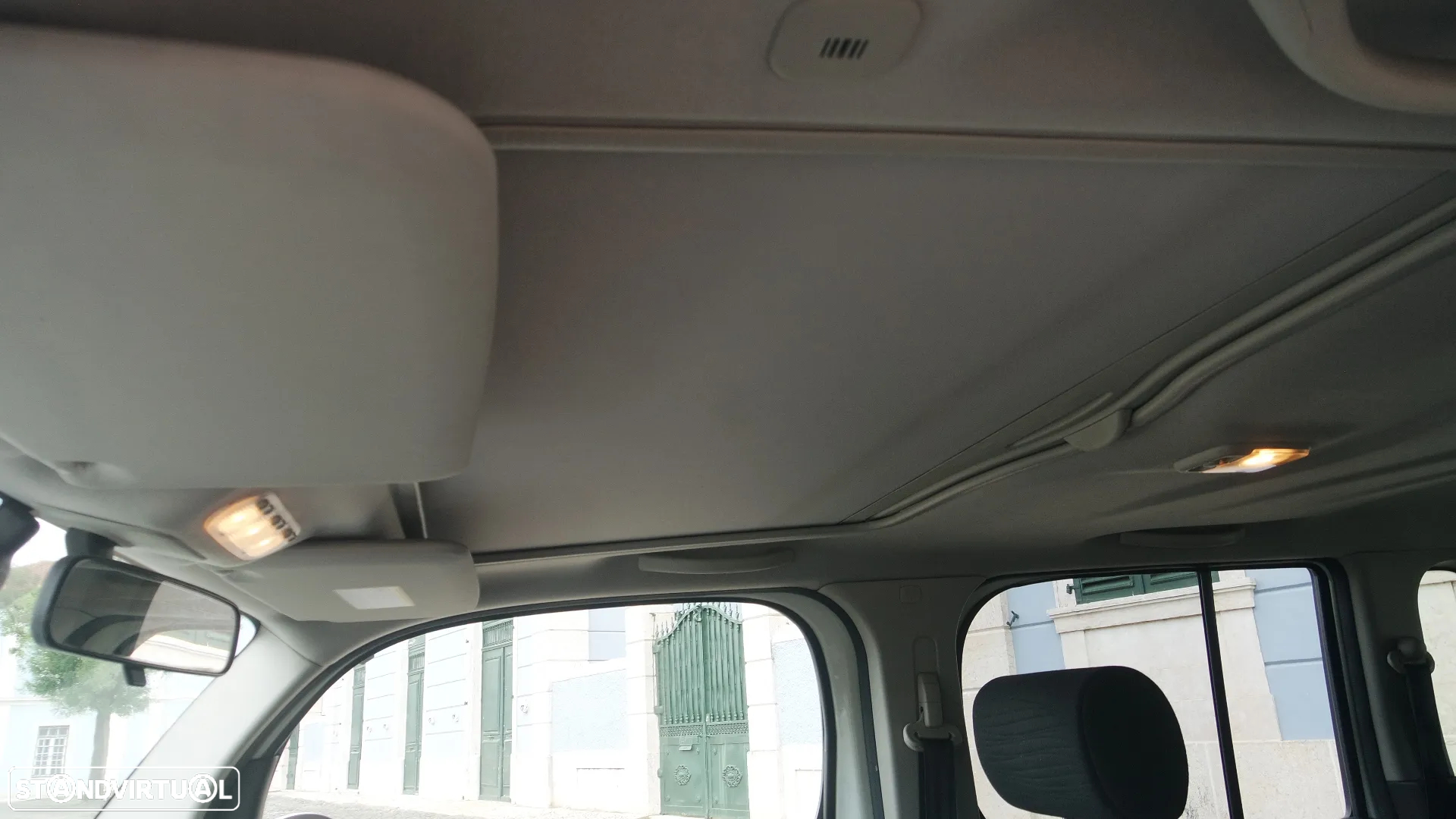Nissan Cube 1.6 - 18