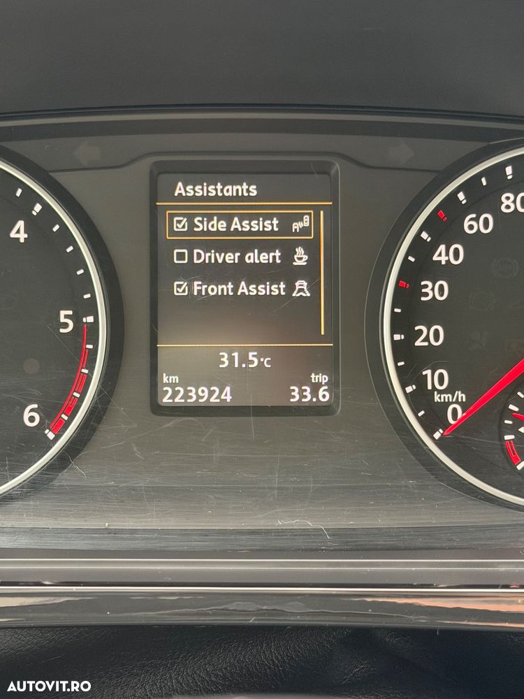 Volkswagen Multivan - 18