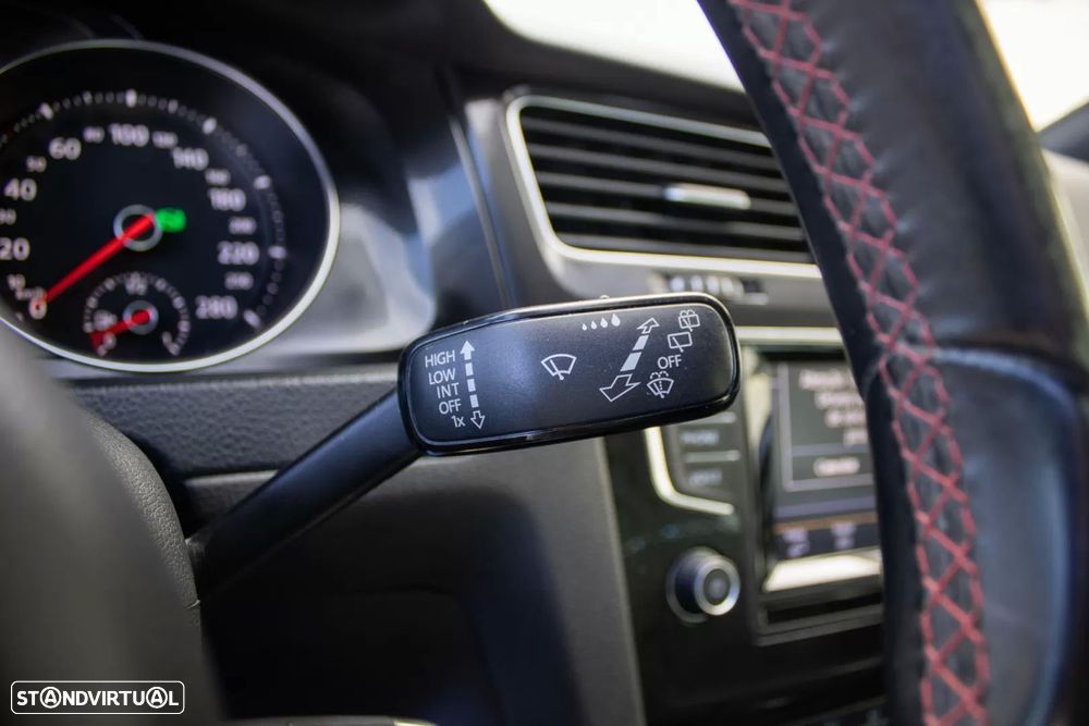 VW Golf 2.0 TSi GTi DSG - 20