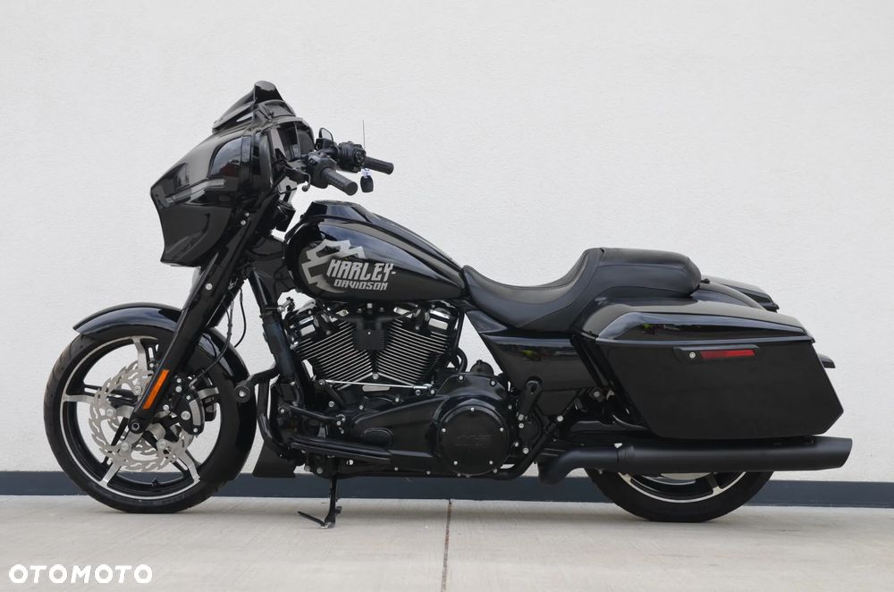 Harley-Davidson Touring Street Glide - 1