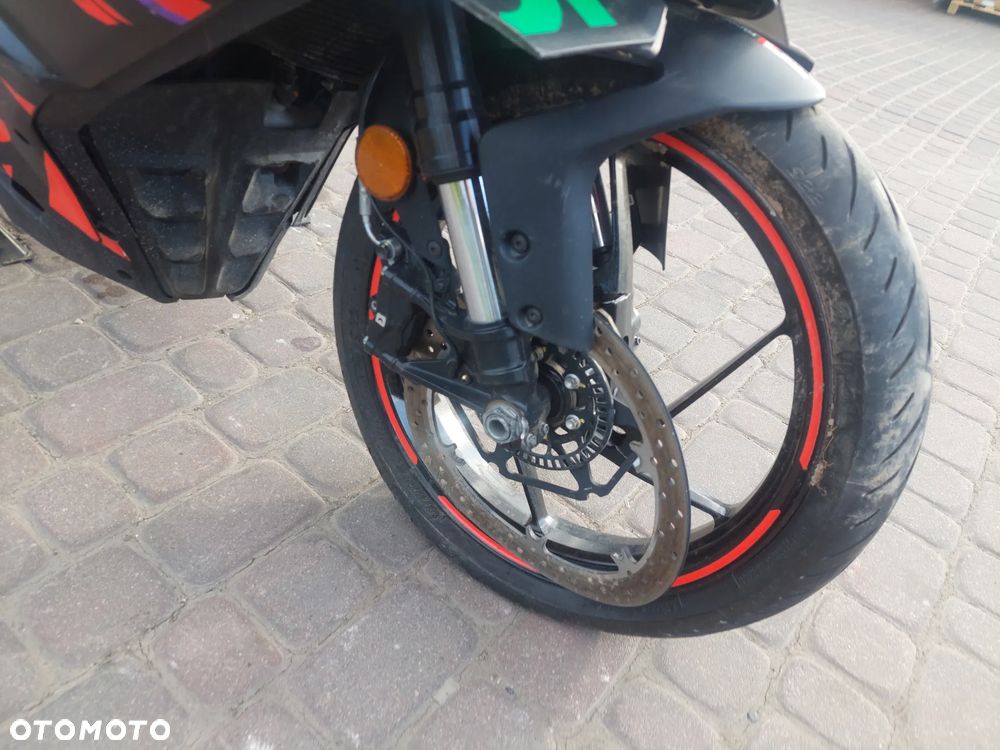 Aprilia RS - 9