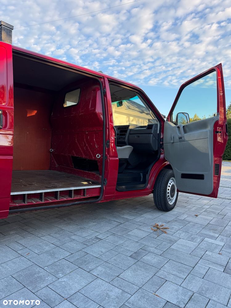 Volkswagen Transporter - 19