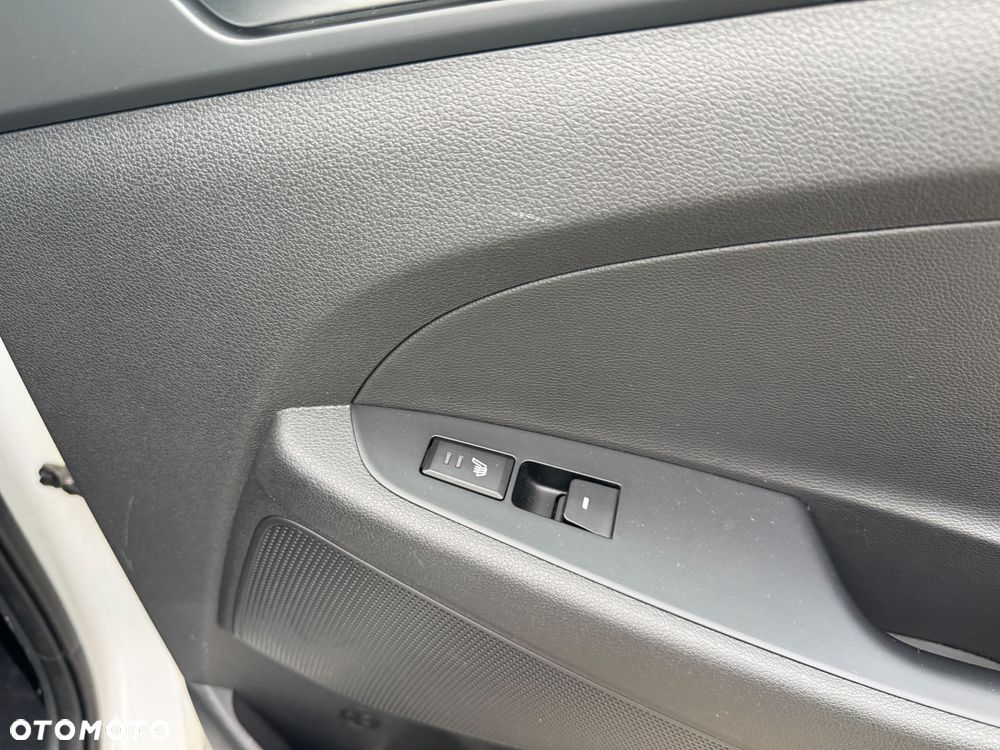 Hyundai Tucson blue 1.7 CRDi 2WD Trend - 14