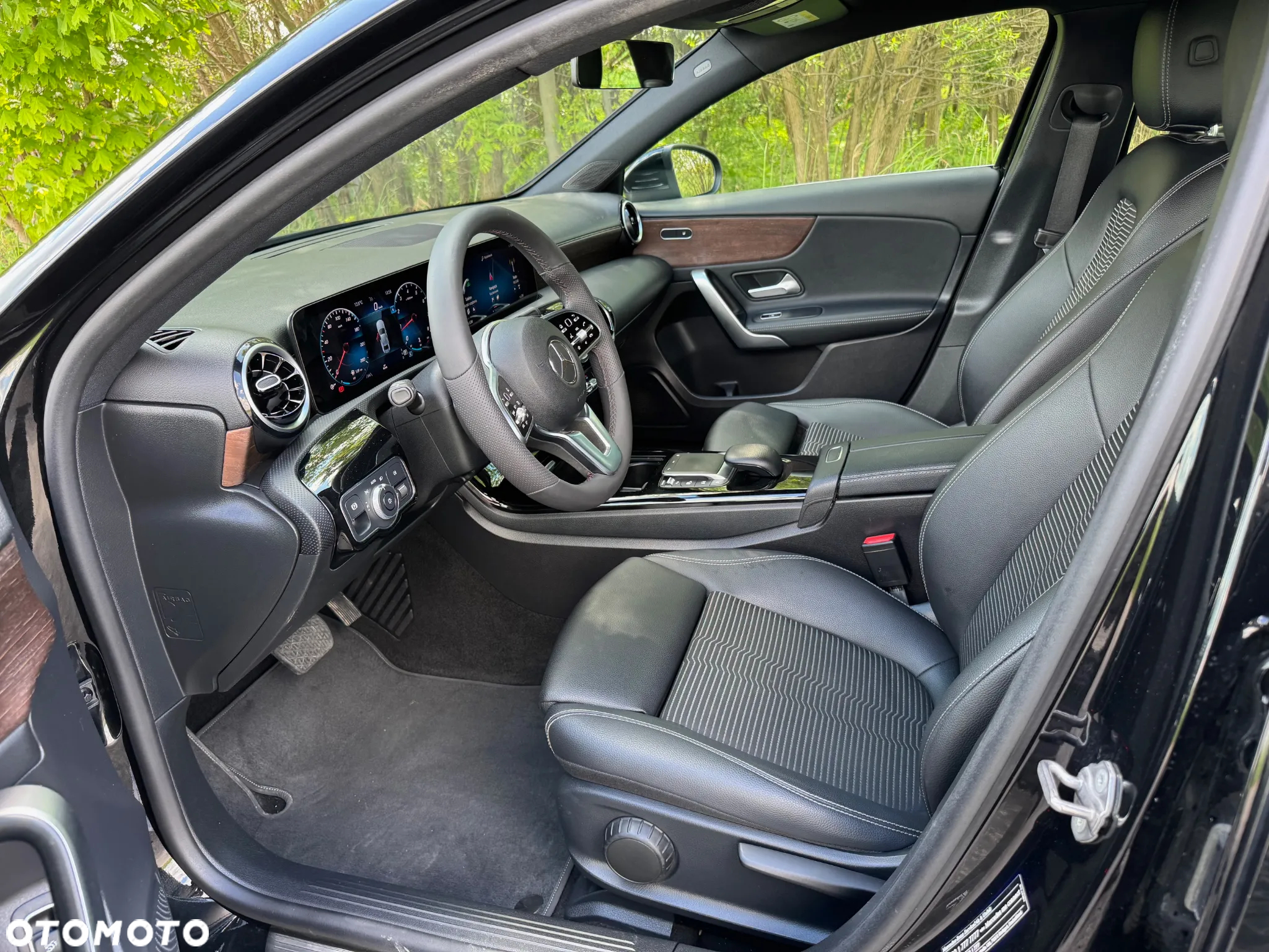 Mercedes-Benz Klasa A 180 7G-DCT Lim AMG Line Advanced Plus - 9