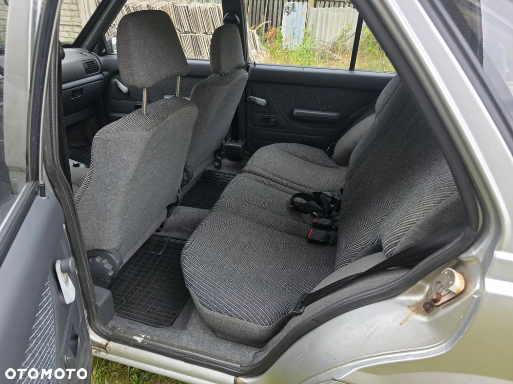 Polonez Caro - 11