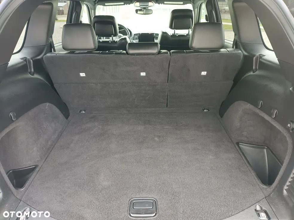 Jeep Grand Cherokee - 20