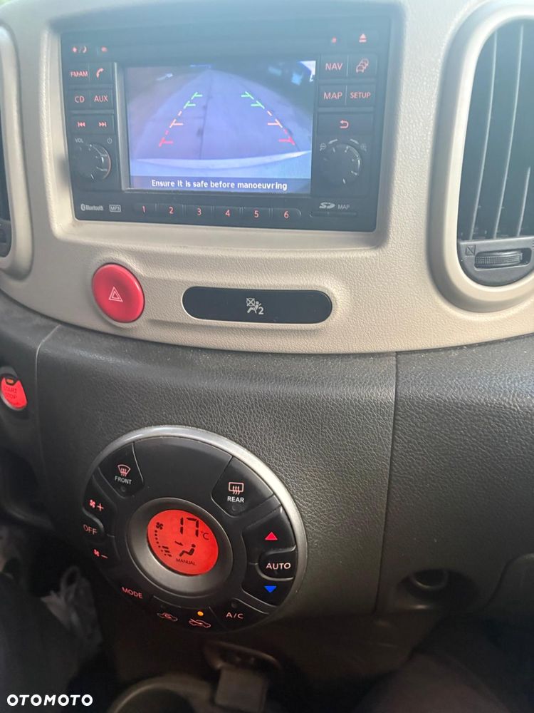 Nissan Cube 1.6 - 15