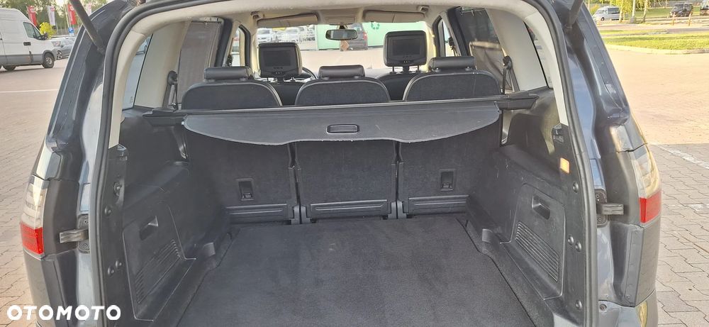 Ford S-Max 2.0 TDCi Titanium - 15