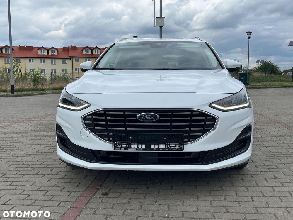 Ford Focus 1.5 EcoBlue Start-Stopp-System TITANIUM X - 2