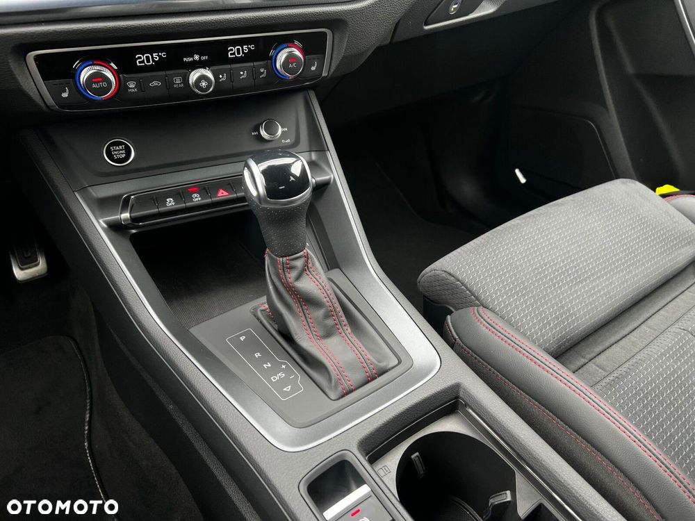 Audi Q3 - 24