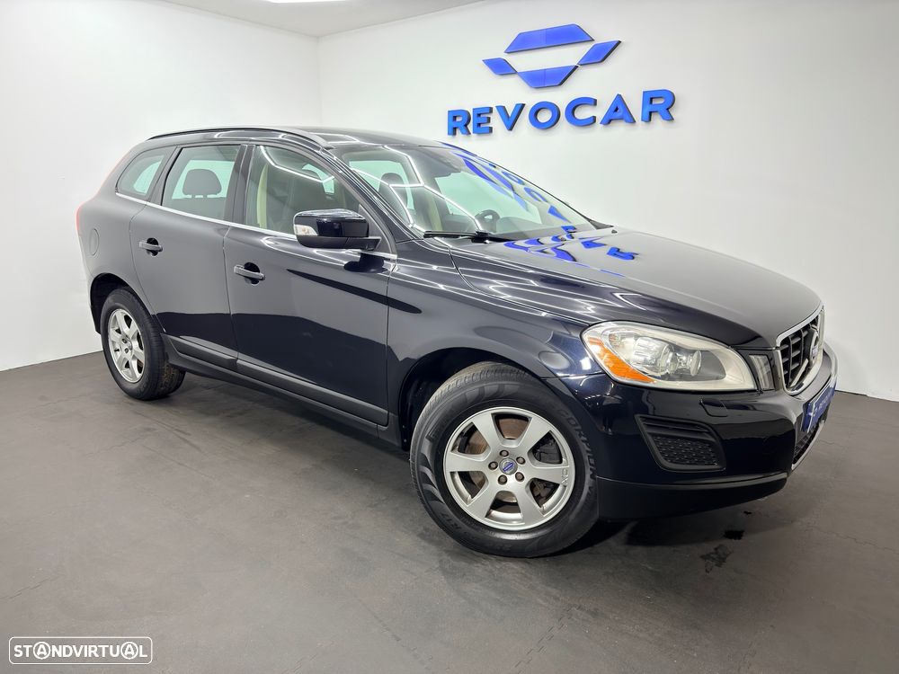 Volvo XC 60 2.0 D4 DRIVe Momentum - 3