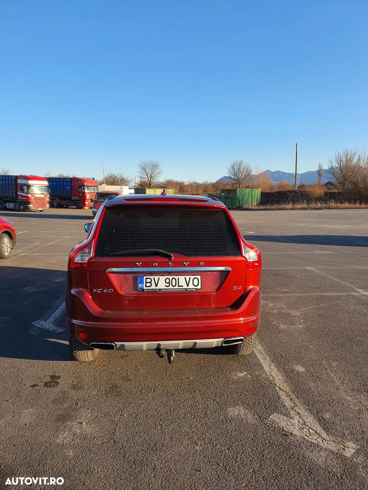 Volvo XC 60 D4 AWD Momentum Pro - 14