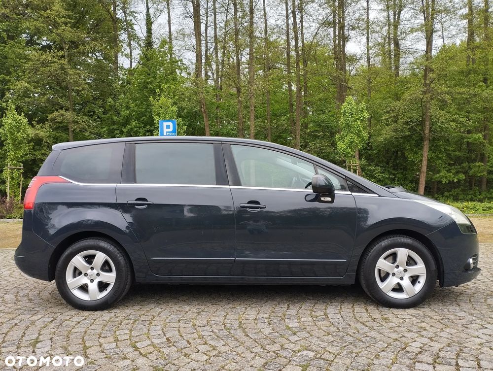 Peugeot 5008 HDI FAP 150 Allure - 13