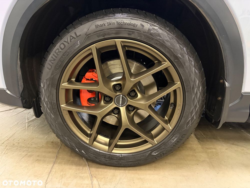 Mitsubishi Eclipse Cross - 11