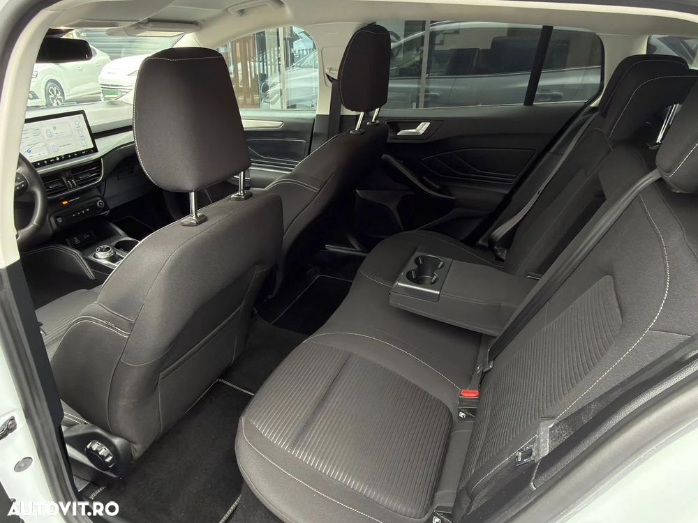 Ford Focus 1.5 EcoBlue Start-Stopp-System Aut. TITANIUM - 15