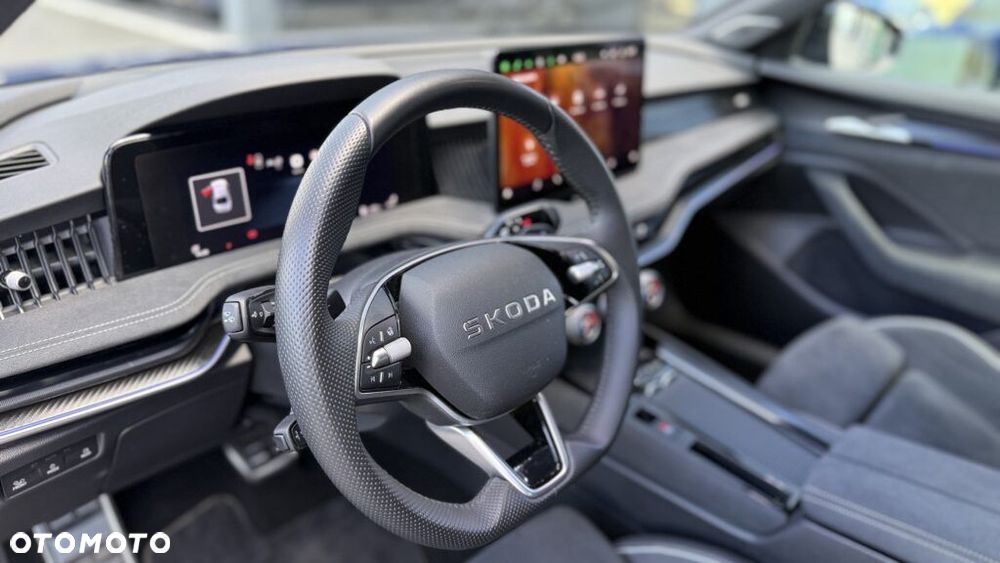 Skoda Superb 2.0 TSI Sportline DSG - 32