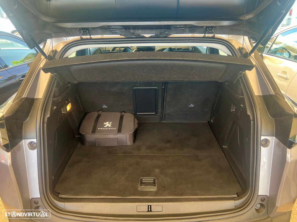 Peugeot 3008 1.6 Hybrid Allure Pack e-EAT8 - 18