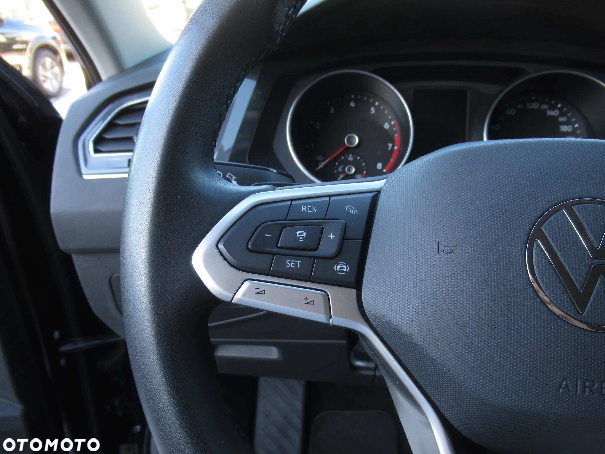 Volkswagen Tiguan 1.5 TSI EVO Life DSG - 12