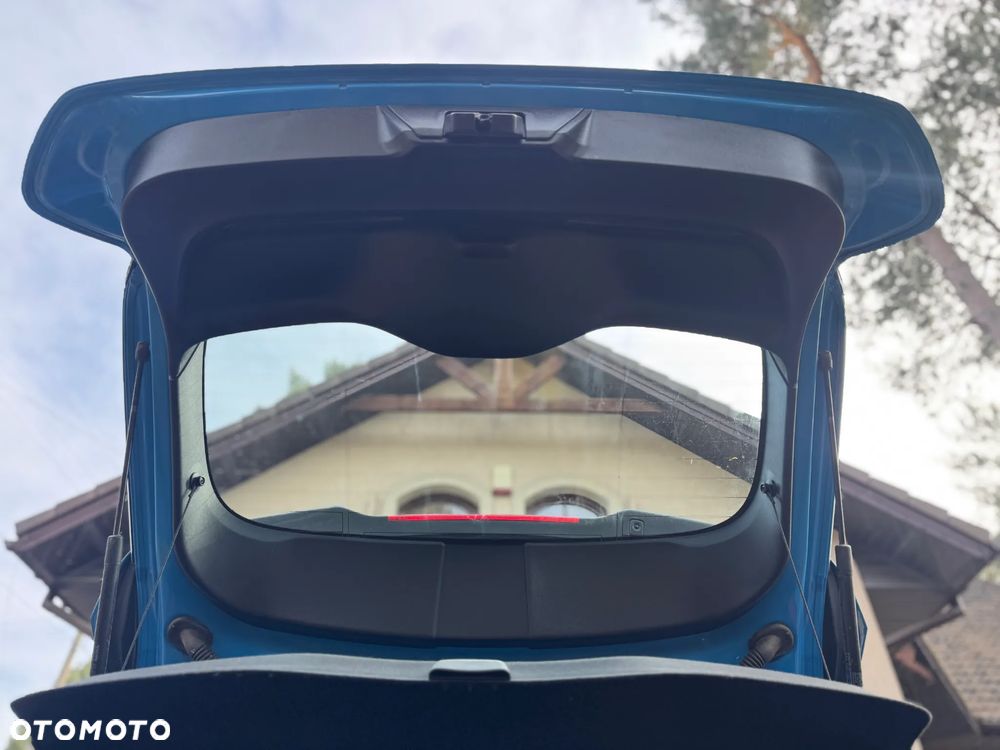 Volvo V40 D4 Drive-E R-Design Summum - 29