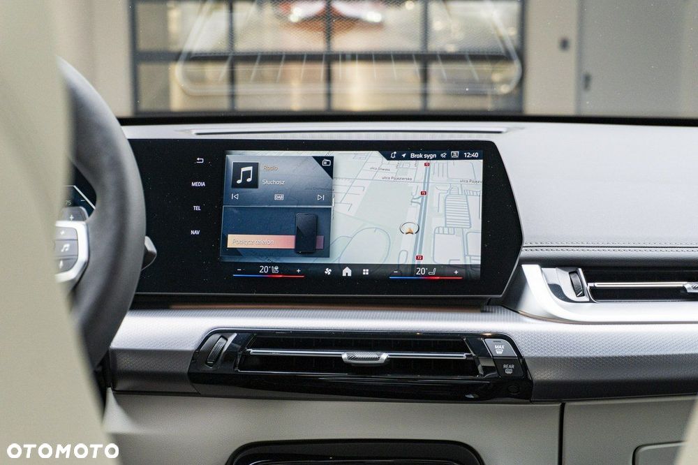 BMW X1 sDrive18i - 26