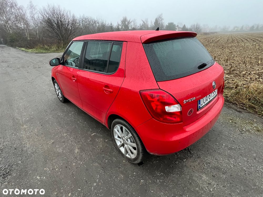 Skoda Fabia 1.2 HTP STYLE Edition - 8