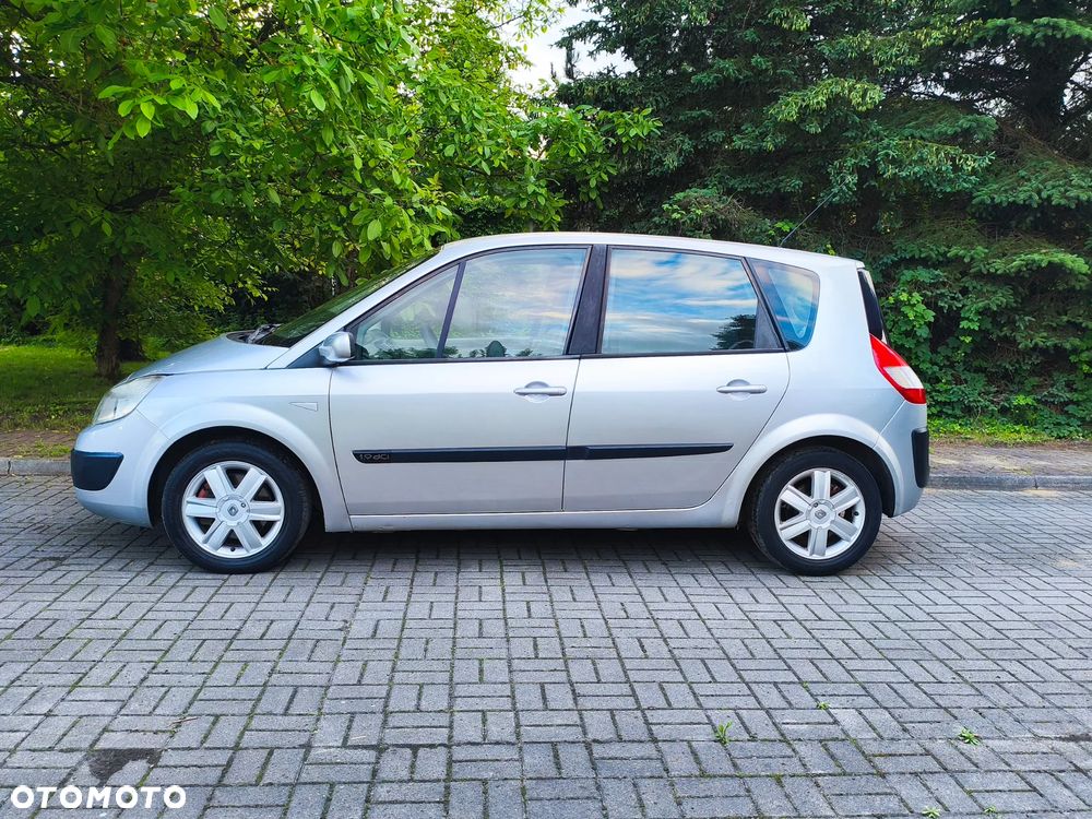 Renault Scenic 1.9 dCi Confort Expression - 4