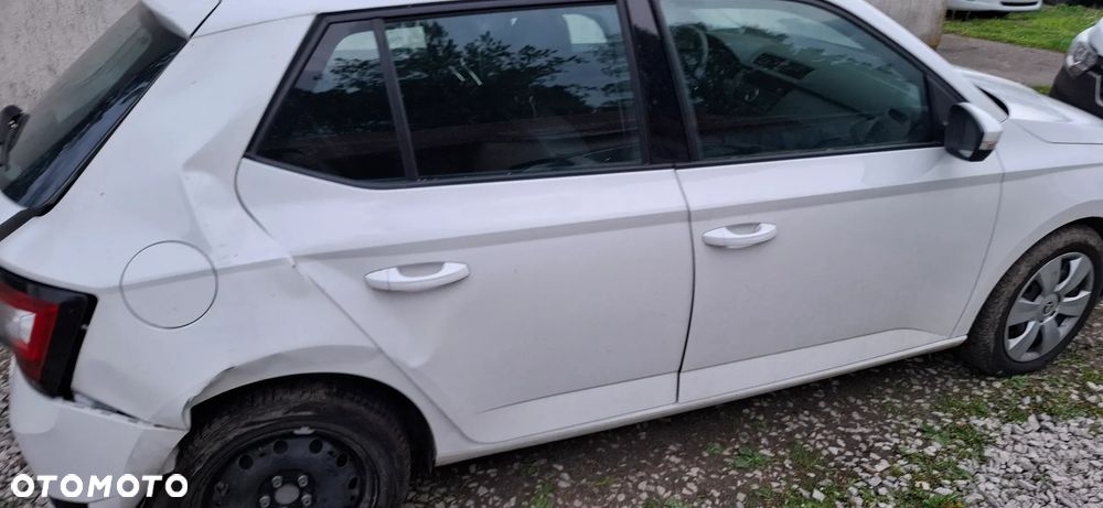 Skoda Fabia - 8