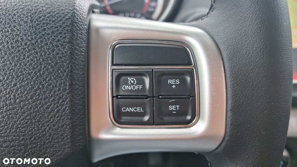 Fiat Freemont 2.0 Multijet 16V DPF Automatik Allrad Black Code - 20