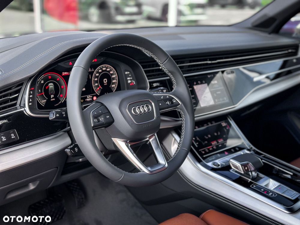 Audi Q7 - 19