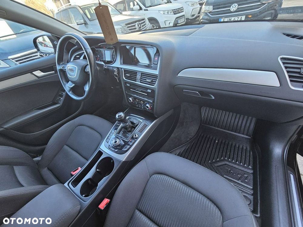 Audi A4 Avant 2.0 TDI ultra DPF Attraction - 15