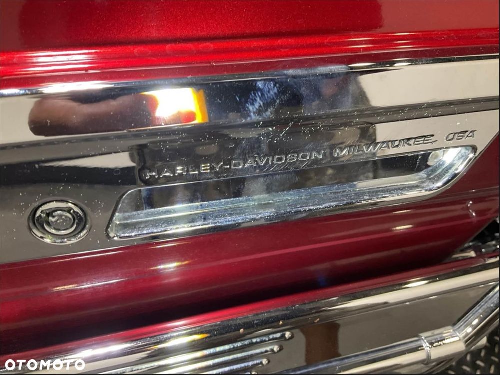 Harley-Davidson Touring Electra Glide - 18