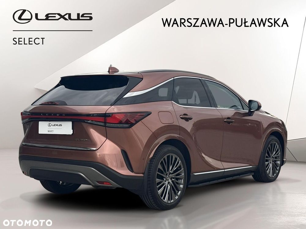 Lexus RX 450h+ Omotenashi - 5