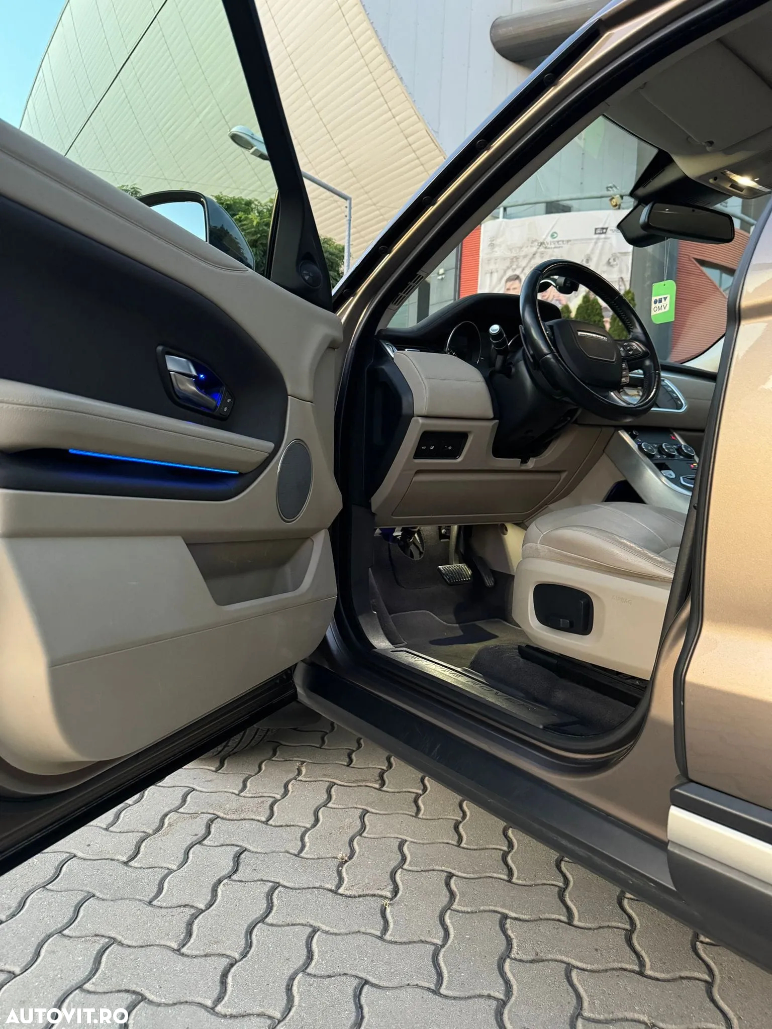 Land Rover Range Rover Evoque - 9