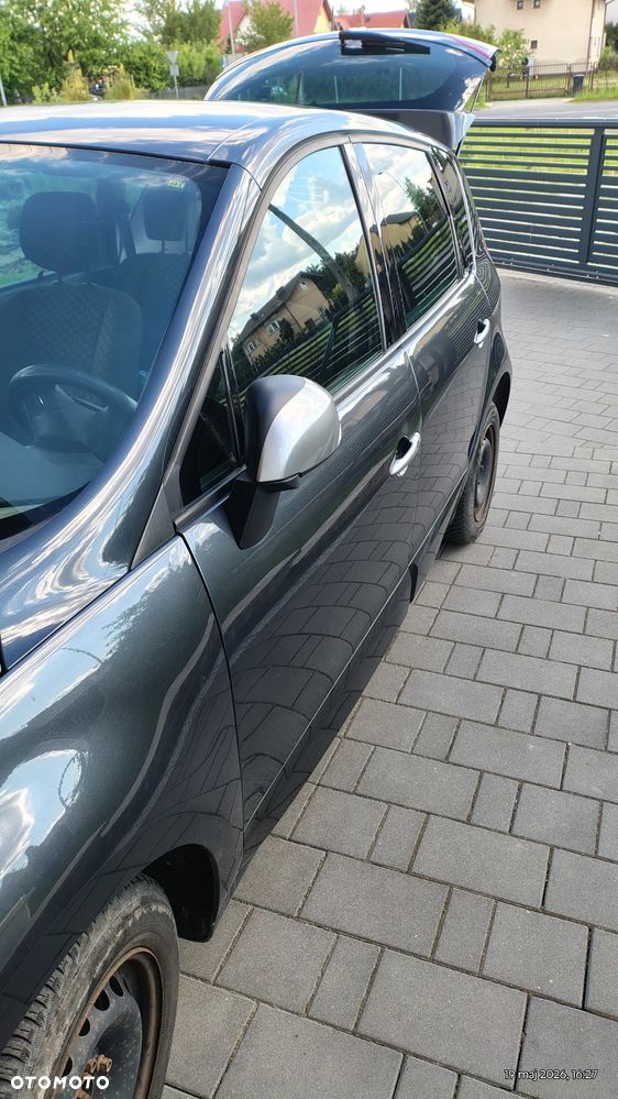 Renault Scenic ver-1-5-dci-tech-run - 1