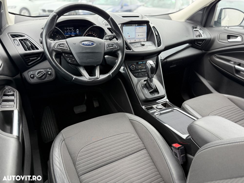 Ford Kuga 2.0 TDCi Powershift 4WD Titanium - 5