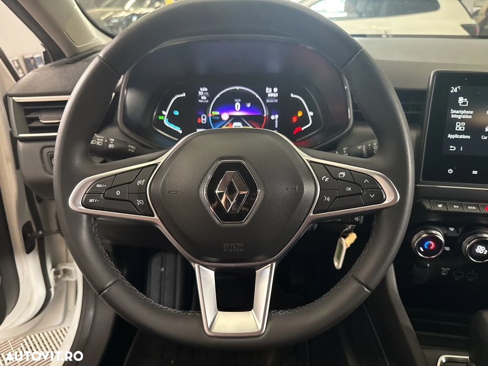 Renault Clio E-TECH Full 145 E-TECH engineered - 17