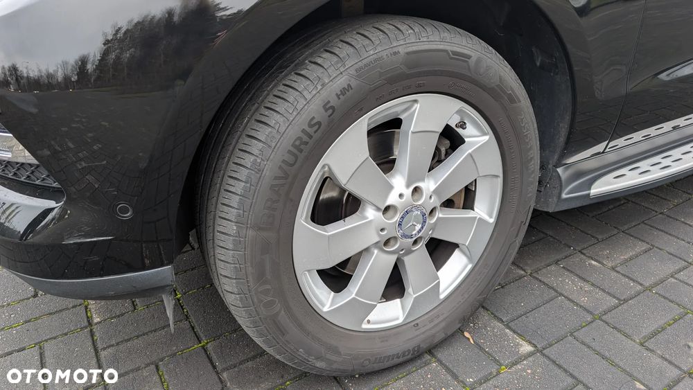 Mercedes-Benz ML - 36