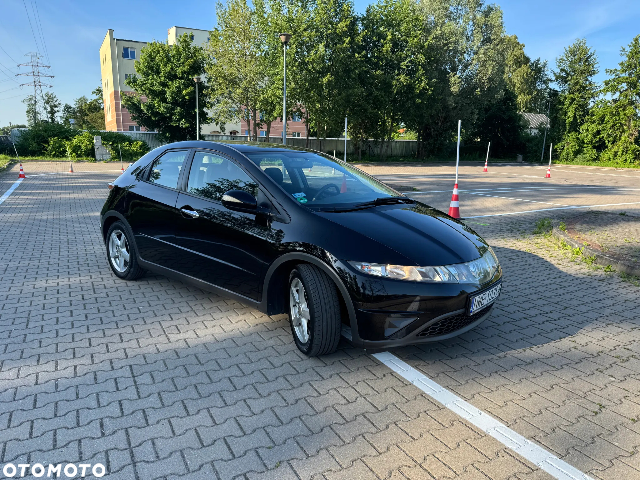 Honda Civic 1.8 Comfort - 3
