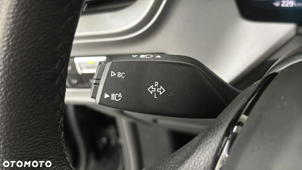 BMW Seria 1 118d Advantage - 28