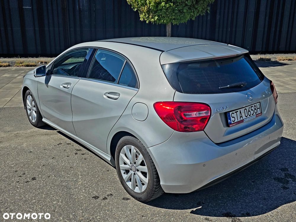 Mercedes-Benz Klasa A 180 (BlueEFFICIENCY) - 8