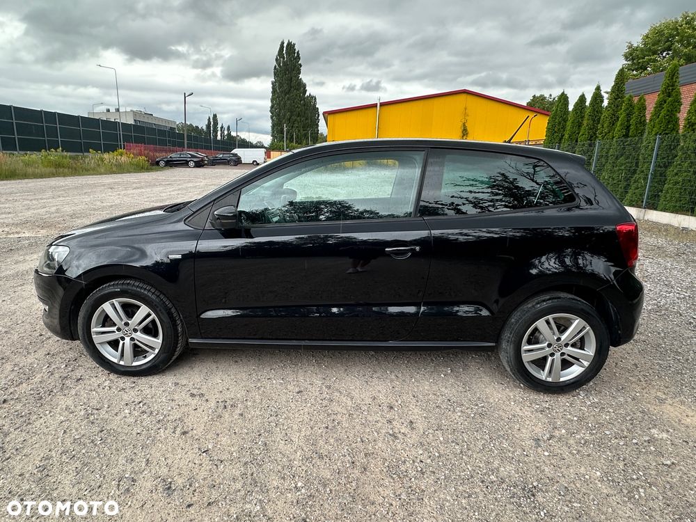 Volkswagen Polo 1.2 TSI MATCH - 17