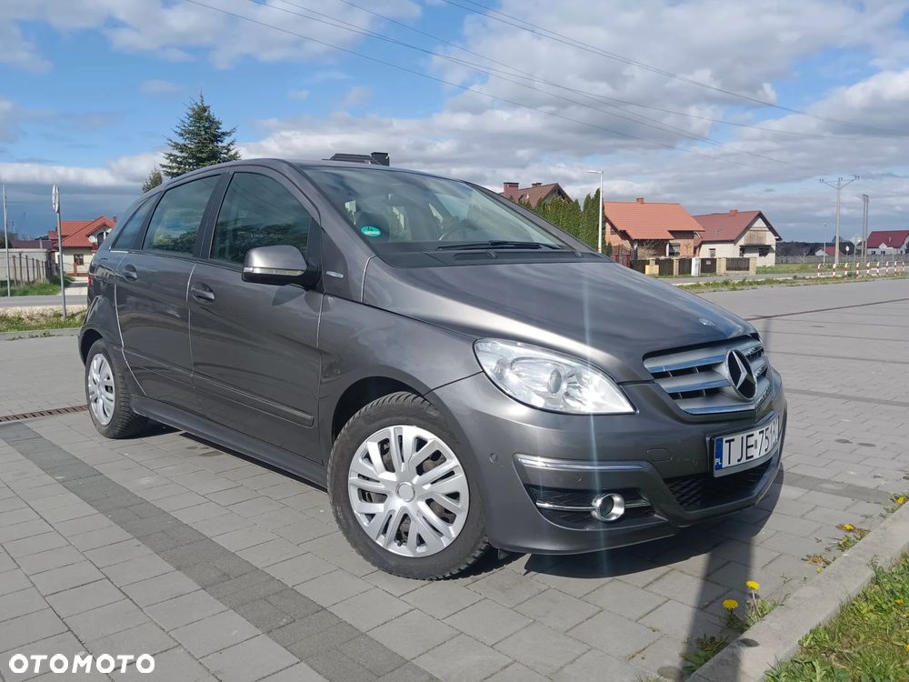 Mercedes-Benz Klasa B 160 BlueEFFICIENCY SPORT EDITION - 8